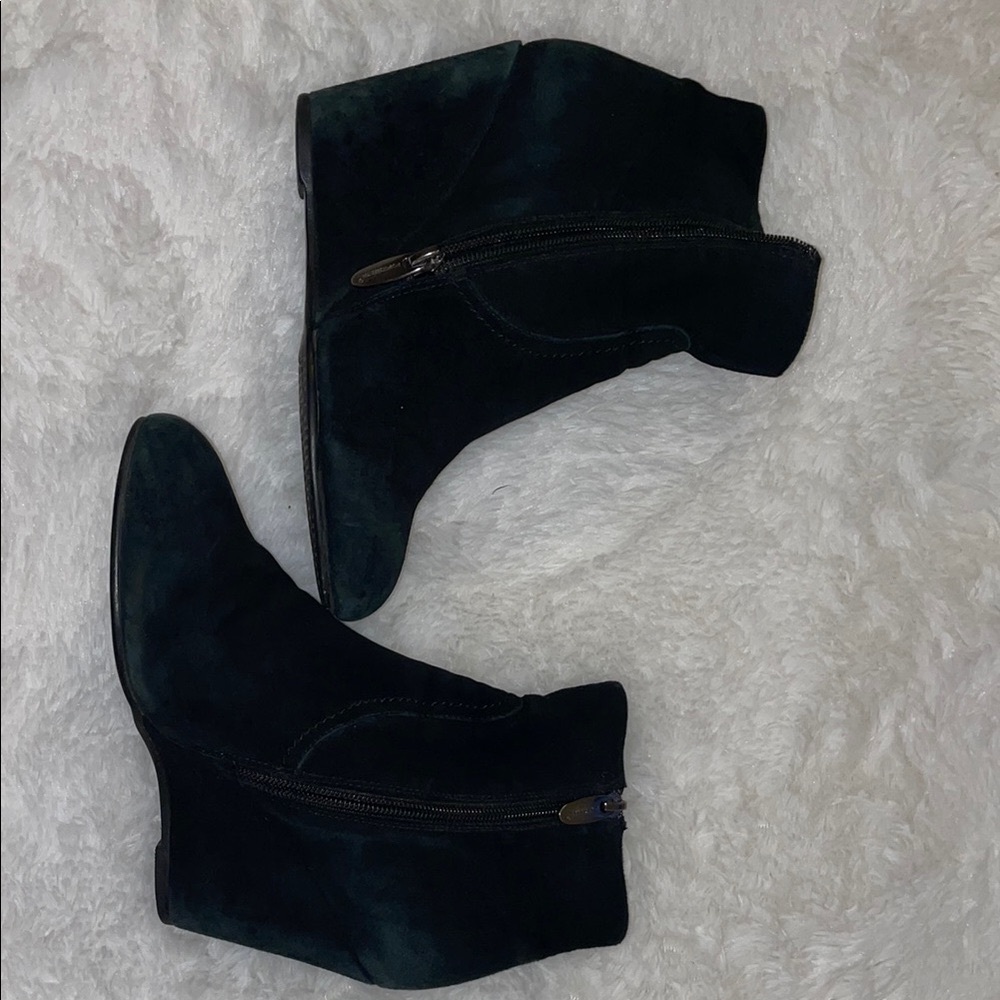 Sleek Black Ankle Boots with Wedge Heel